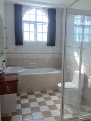 Eastwood Walk (D16), Terrace #106205262